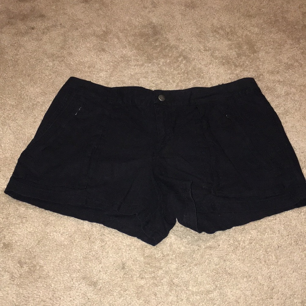 Black Shorts Converse